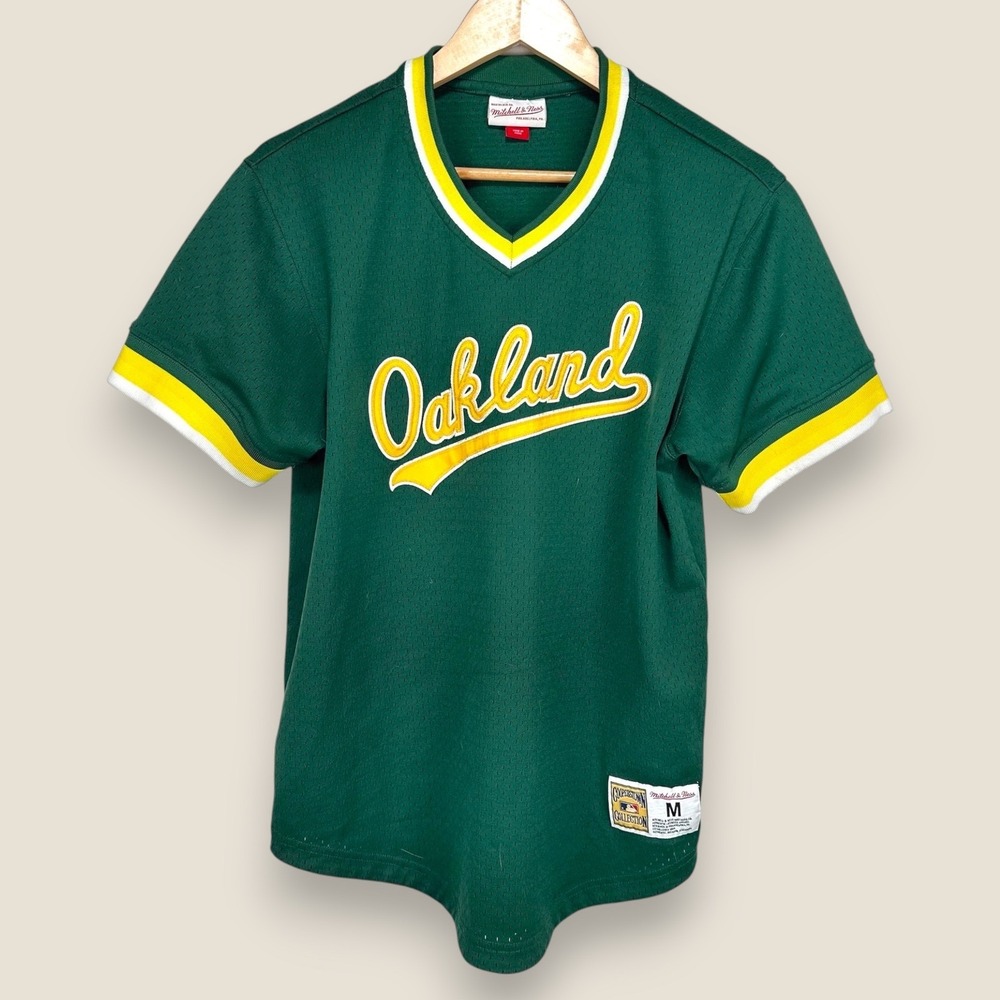 Oakland Athletics Mitchell & Ness Baseball Jersey Men Medium Green Cooperstown